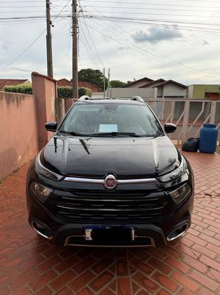 FIAT TORO 2.0 16V TURBO DIESEL VOLCANO 4WD AT9